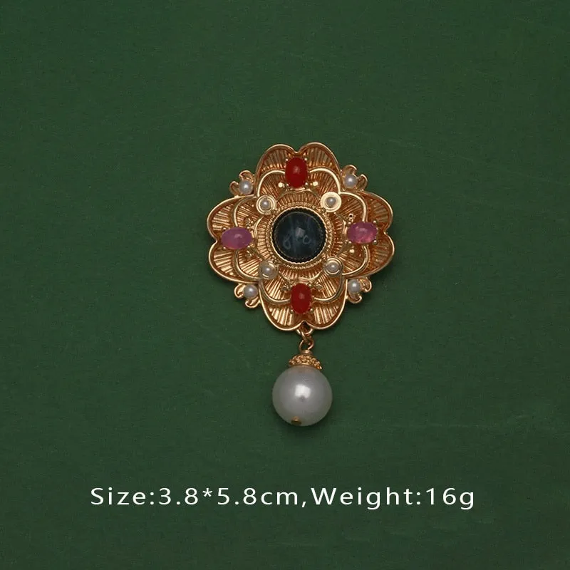 Baroque French Retro Pearl Exquisite Brooch Pin Summer Skirt Badge Bag Brooches For Woman