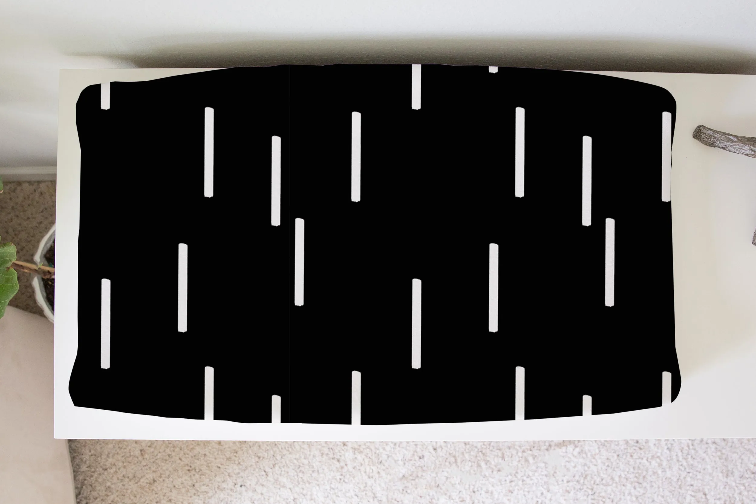 CHANGE PAD COVER - BLACK DASHES