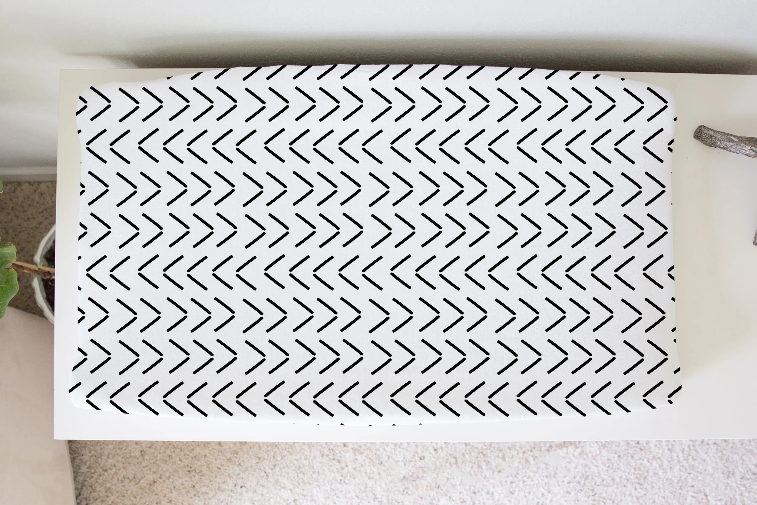 CHANGE PAD COVER - MODERN ARROW