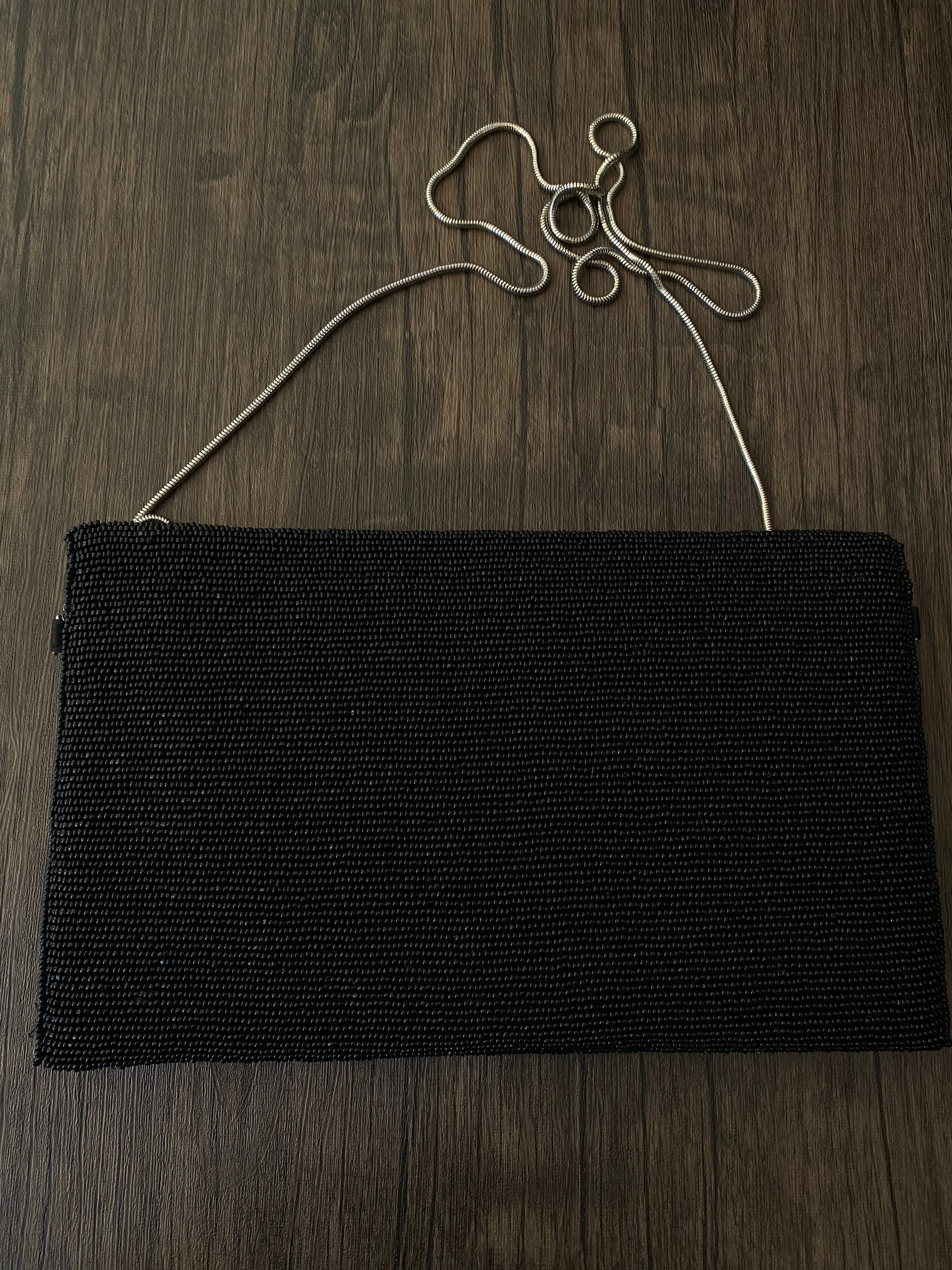Cora Leaf Beaded Clutch