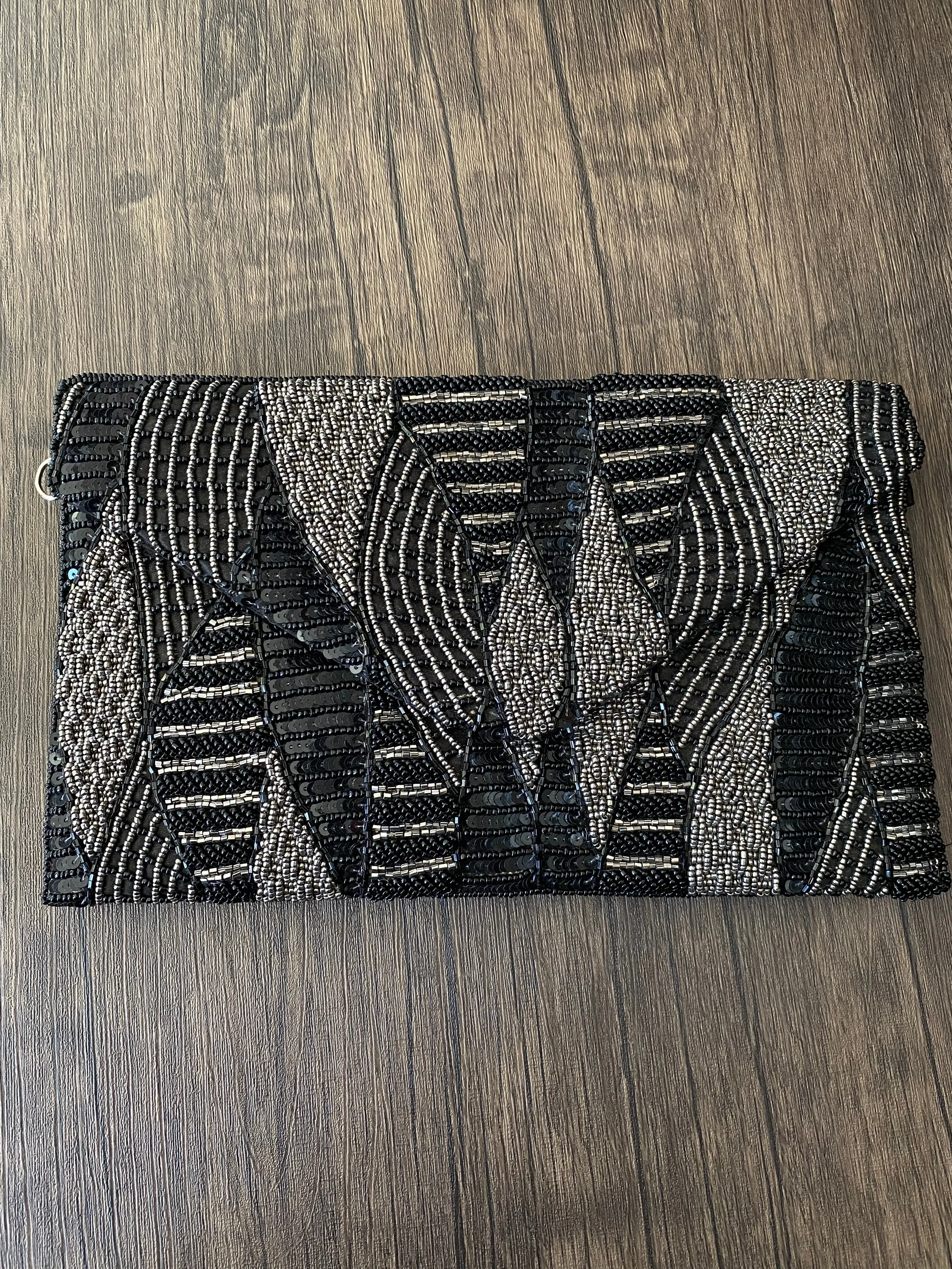 Cora Leaf Beaded Clutch