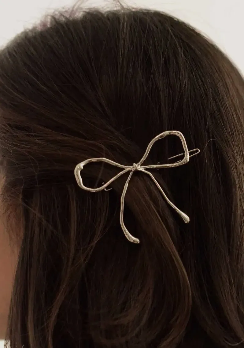 Metal Bow Barette Hair Clip in Silver - Nar’sha